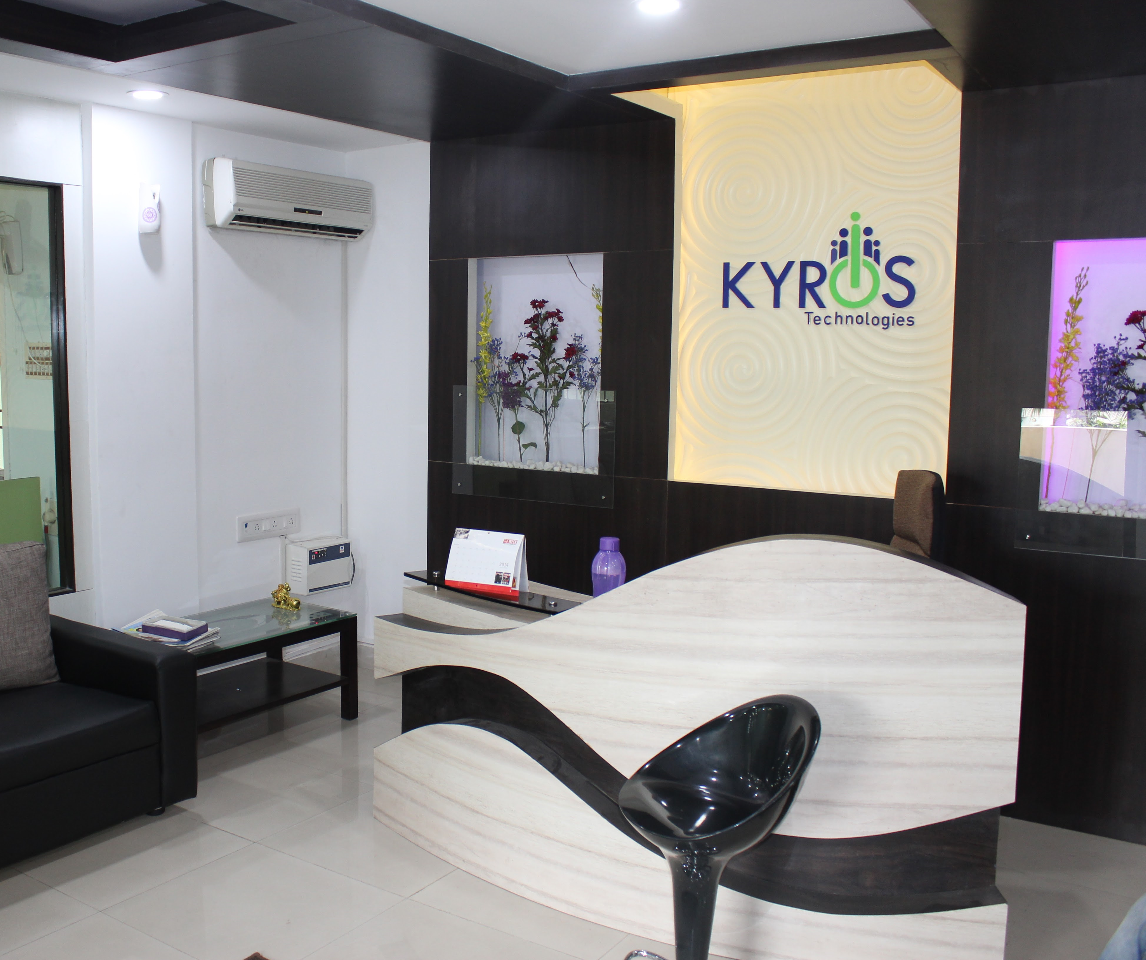 Kyros Office